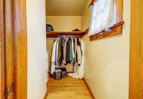 836 Snowhill Blvd, Springfield OH exterior