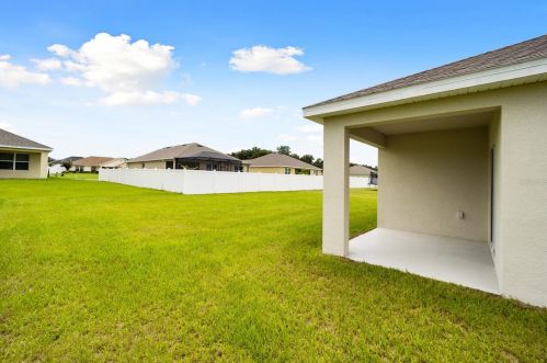 3806 97th Ln, Belleview FL  34420-7803 exterior