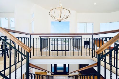 513 Dianthus St, Manhattan Beach CA  90266-6720 exterior