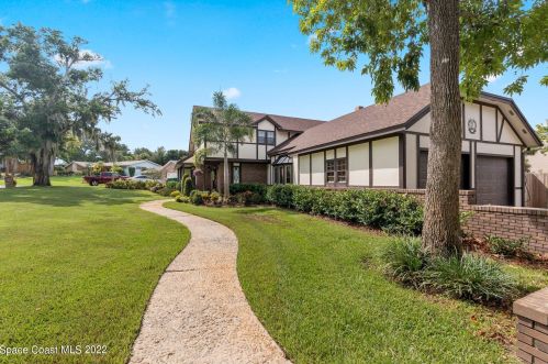 206 York Dr, Cocoa FL  32926-8742 exterior