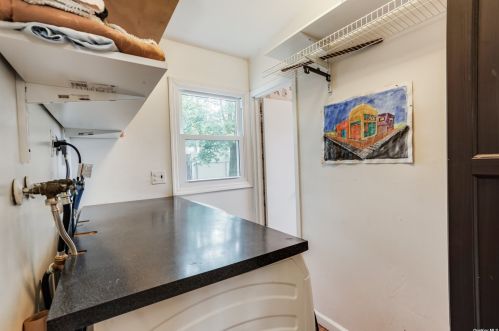 24 Ashland St, Mount Sinai NY  11766-2902 exterior