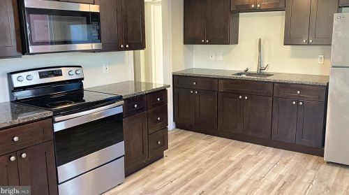 319 Walnut St, Pottstown, PA 19464-5532
