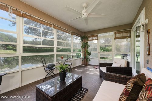 168 Gala Cir, Daytona Beach, FL 32124-2009