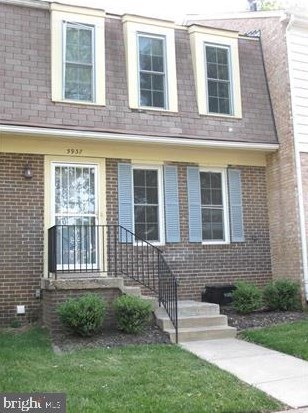 5937 Kara Pl, Springfield VA  22015-3359 exterior