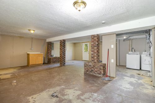 3915 Arrow Ct, Florence KY  41042-3003 exterior