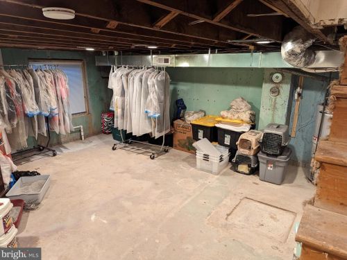 811 Shaw Ave, Lansdale PA  19446-2335 exterior