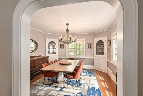 2424 82, Milwaukee WI 53213-1019 exterior