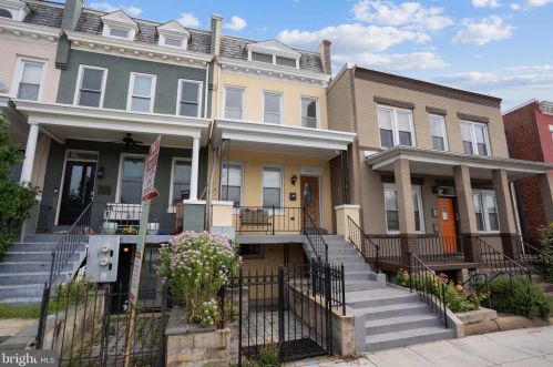 1432 Independence Ave, Washington, DC 20003-1736