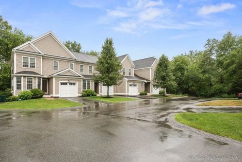 68 River Point Dr, Ipswich, MA 01938-1665