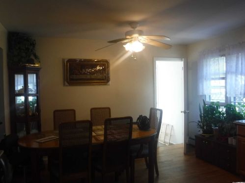 825 Walnut St, North Lindenhurst NY  11757-4734 exterior