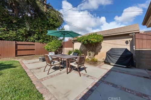 4425 Walnut Ave, Long Beach CA  90807-2524 exterior