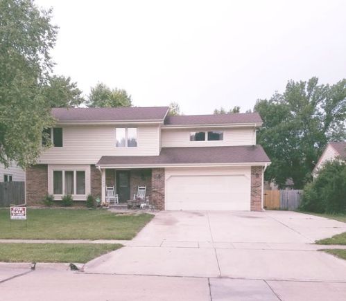 1420 90th St, Des Moines, IA 50325-6269