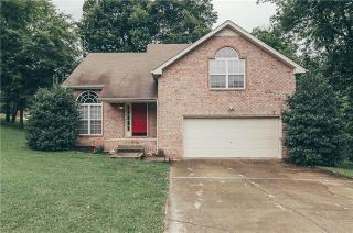 1040 Burnham Dr, Hendersonville, TN 37075-1214