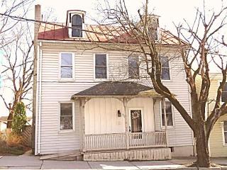 226 Market St, Bordnersville, PA 17038-9523