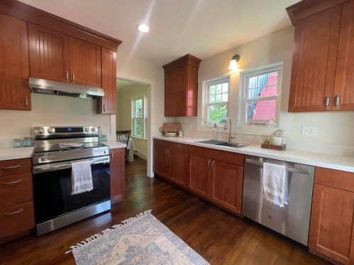 299 Park Ave, Keene NH  03431-1554 exterior