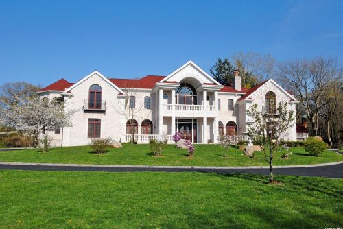 101 Route 106, Muttontown, NY 11753-1220