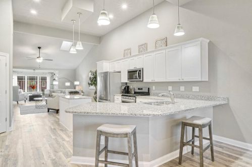 8324 107 Pl, Dyer IN  46373-8657 exterior