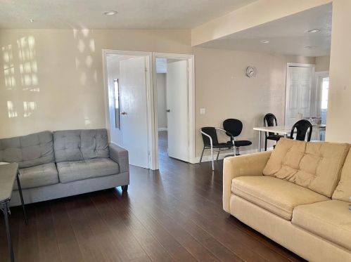513 Lisa Ln, San Jose, CA 95134-1247