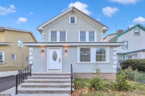 5 Irving St, East Orange NJ  07018-1913 exterior