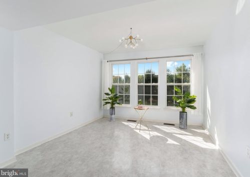 29 Savanna Dr, Pottstown PA  19465-6602 exterior