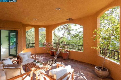 522 Oakshire Pl, Alamo CA  94507-2325 exterior