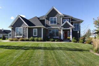 6524 Blackberry Ln, Panarama Park, IA 52722-6321