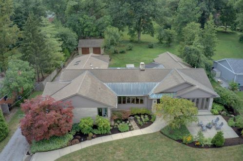 531 Chisholm Trl, Cincinnati, OH 45215-2517