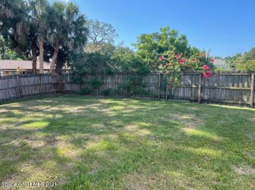 6941 Boston Rd, Cocoa, FL 32927-3615