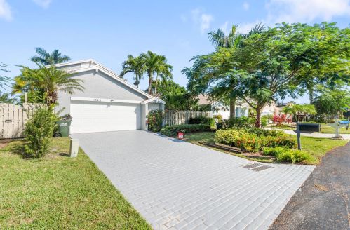 1845 10th St, Delray Beach FL  33445-2535 exterior