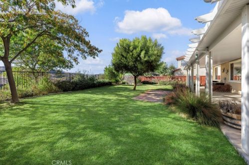 34407 Devlin Dr, Beaumont CA  92223-7436 exterior