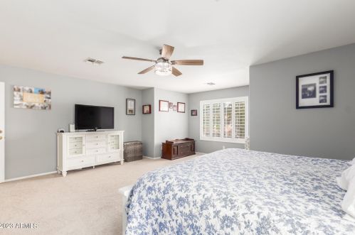 5722 Larkspur Dr, Glendale AZ  85304-1612 exterior