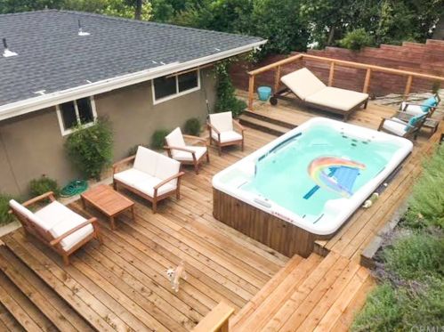 1715 Highland Park Dr, Lake Nacimiento, CA 93446-1533