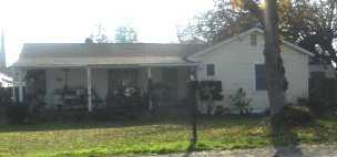 4986 Turner Ave, Fresno CA  93727-2601 exterior