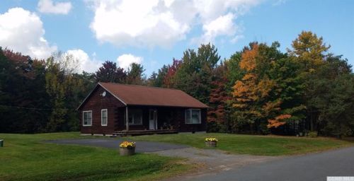 207 High Peak Rd, East Windham, NY 12439-5002