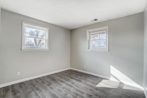 99 Ter Park Blvd, Brookville OH  45309-1630 exterior