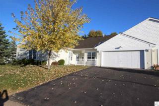 2136 Miller Creek Dr, Duluth, MN 55811-1882