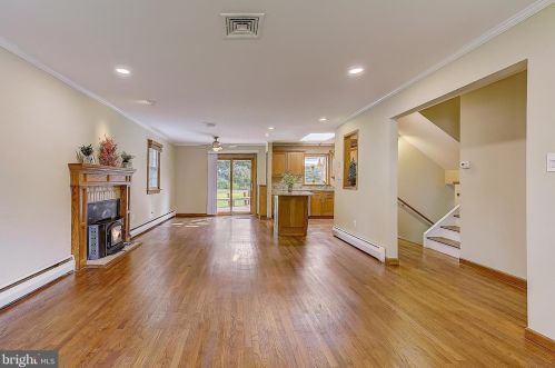 107 Bartholomew Rd, Berwyn PA  19312-1604 exterior