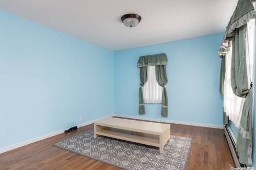 2335 Mitchell Pl, North Bellmore NY  11710-3332 exterior