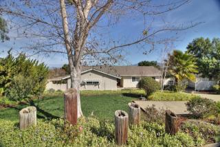 651 Donald Dr, Hollister, CA 95023-6311