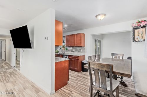 1115 29 Ave, Phoenix AZ 85009-5716 exterior