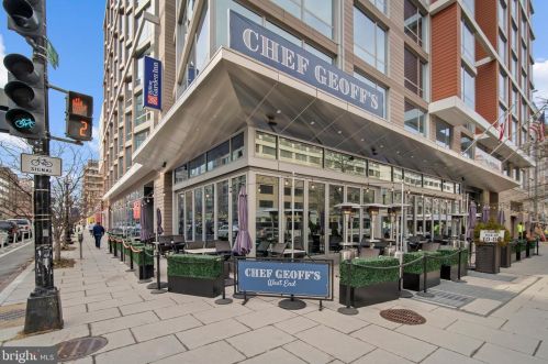 2201 L St, Washington DC 20037-1409 exterior