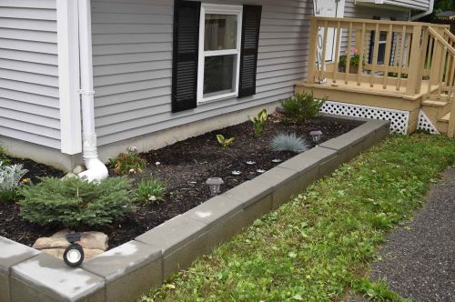 39 Essex Dr, Raymond NH  03077-2609 exterior