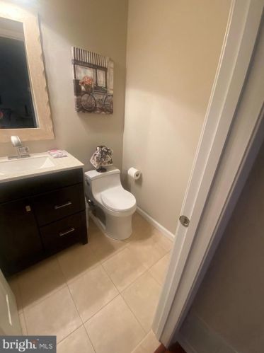 1614 Mayfield Cir, Jamison PA  18929-1649 exterior