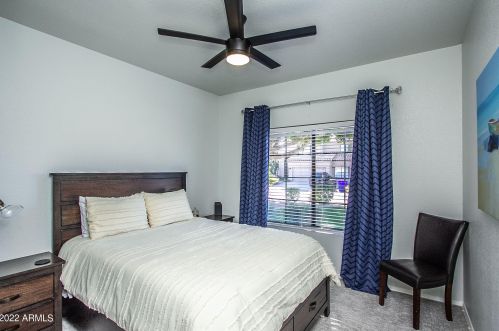 1820 Monarch Bay Dr, Gilbert AZ 85234-2713 exterior