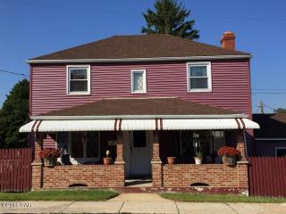 10 Jones St, Lansford, PA 18232-1607