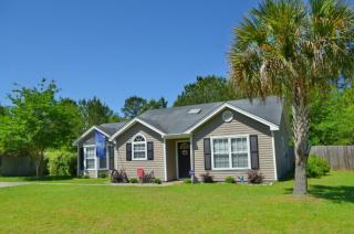 27 Star Magnolia Dr, Beaufort, SC 29907-2579