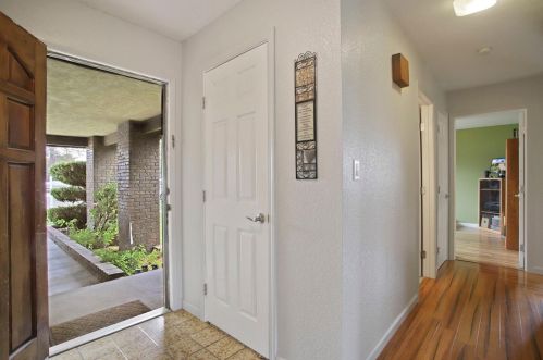 529 Cheri Ct, Ripon CA  95366-2805 exterior