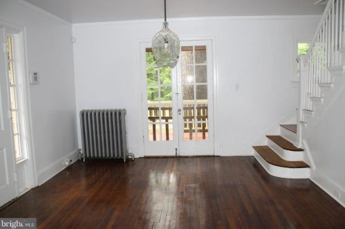 931 Bellevue Ave, Trenton, NJ 08618-4409
