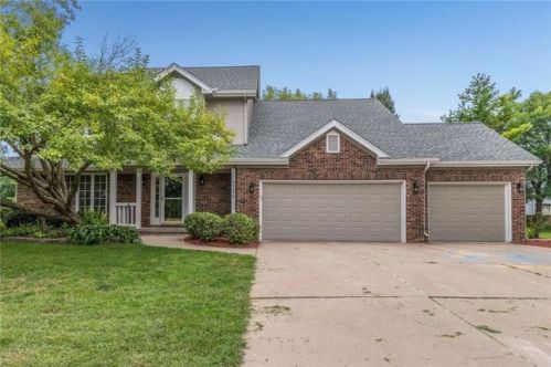 9525 Winston Ave, Des Moines, IA 50322-1334
