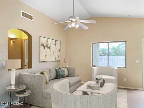 10191 Desert Mesa Dr, Tucson, AZ 85747-5030